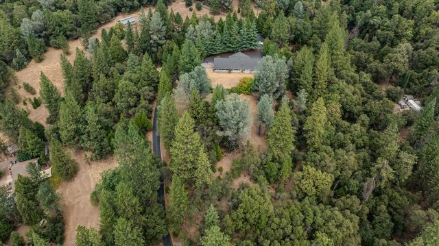 19491 E. Clinton Rd, Jackson, CA 95642