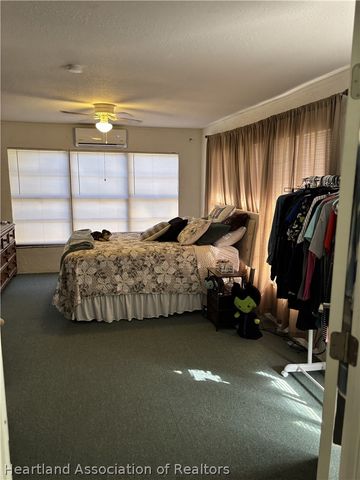 715 Garland Avenue, Sebring, FL 33875