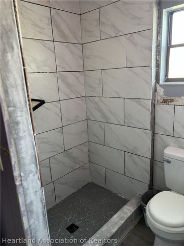 715 Garland Avenue, Sebring, FL 33875