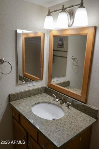 200 E SOUTHERN Avenue 332, Tempe, AZ 85282