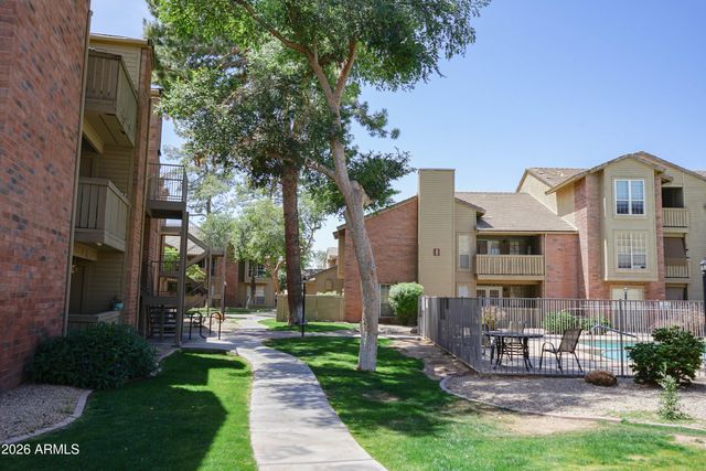 200 E SOUTHERN Avenue 332, Tempe, AZ 85282