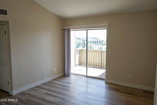 200 E SOUTHERN Avenue 332, Tempe, AZ 85282