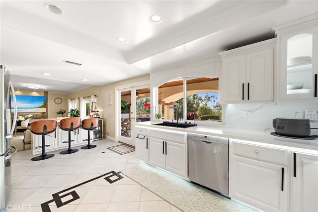 6425 E Shady Valley Lane, Anaheim Hills, CA 92807