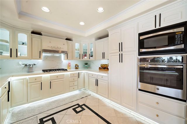 6425 E Shady Valley Lane, Anaheim Hills, CA 92807