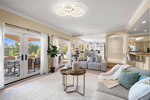 6425 E Shady Valley Lane, Anaheim Hills, CA 92807