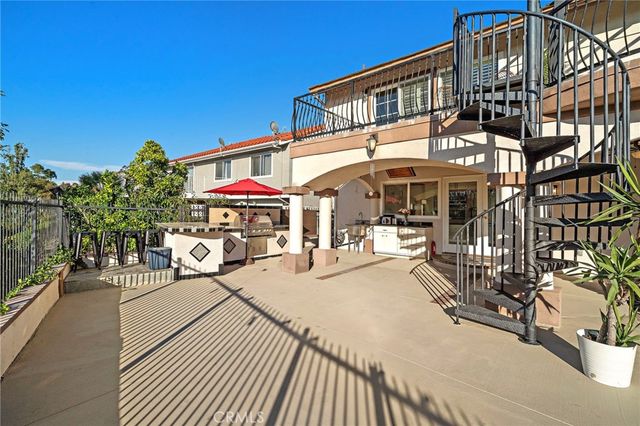 6425 E Shady Valley Lane, Anaheim Hills, CA 92807