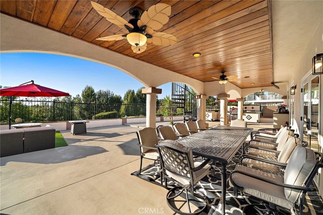 6425 E Shady Valley Lane, Anaheim Hills, CA 92807