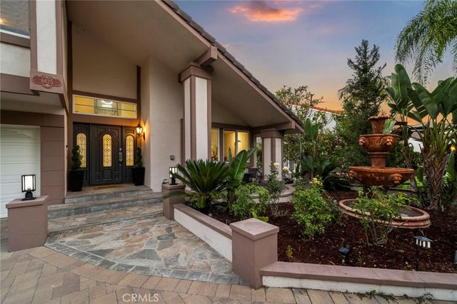 6425 E Shady Valley Lane, Anaheim Hills, CA 92807
