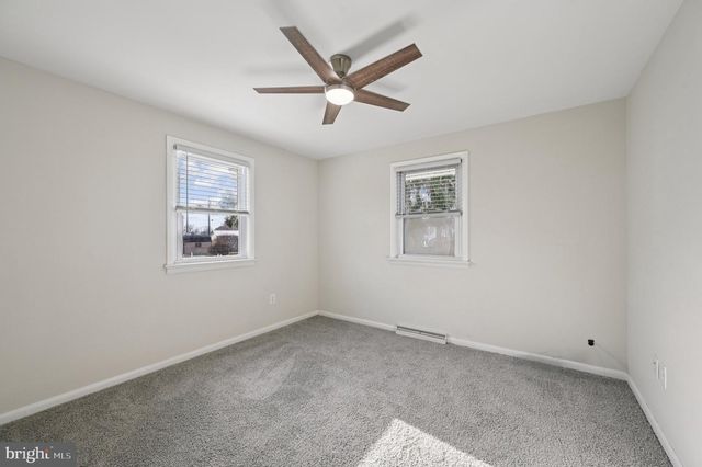 11936 COMANCHE DR, Smithsburg, MD 21783