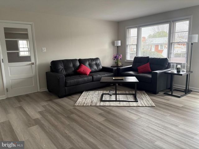 11936 COMANCHE DR, Smithsburg, MD 21783