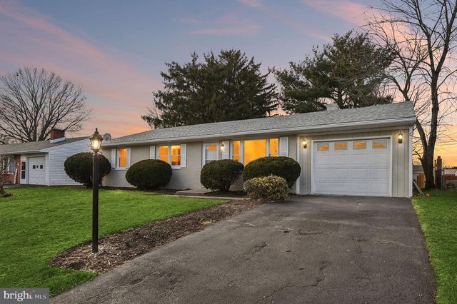 11936 COMANCHE DR, Smithsburg, MD 21783