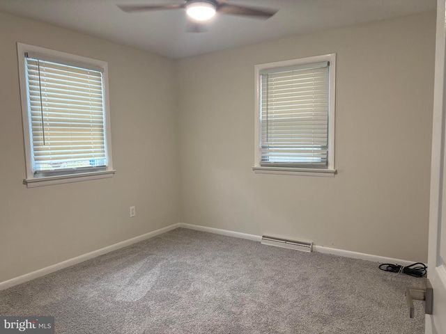 11936 COMANCHE DR, Smithsburg, MD 21783