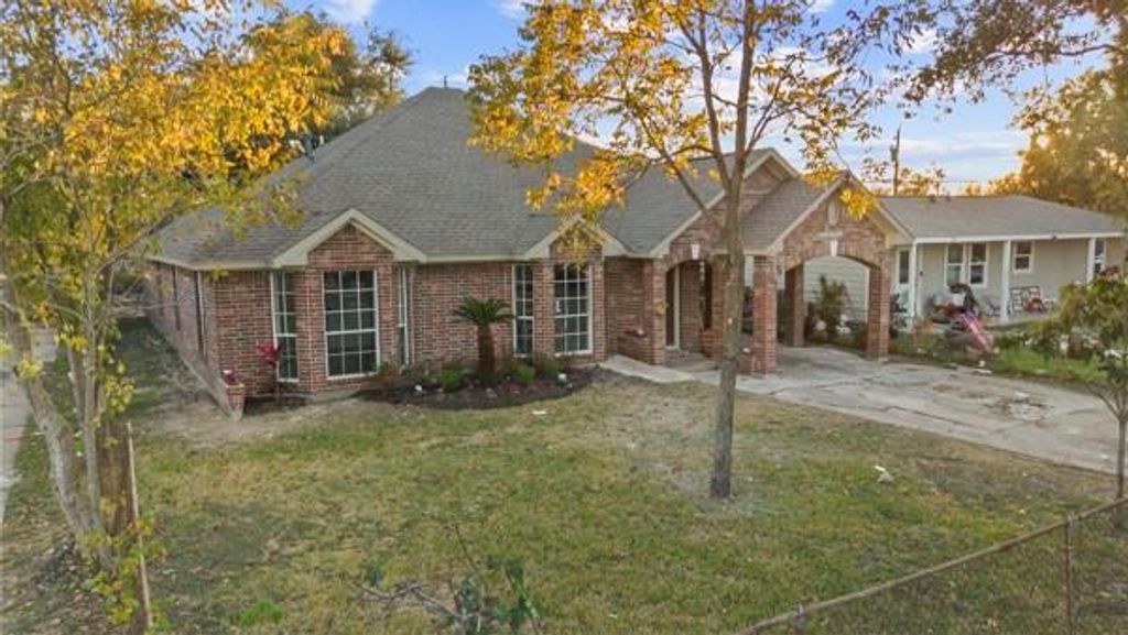10206 Norvic Street, Houston, TX 77029