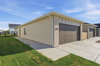 3855 W Longleaf St, Wichita, KS 67205