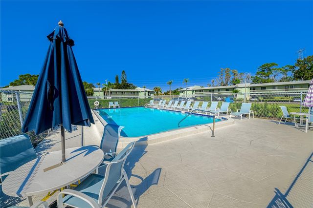 120 CARYL WAY, Oldsmar, FL 34677