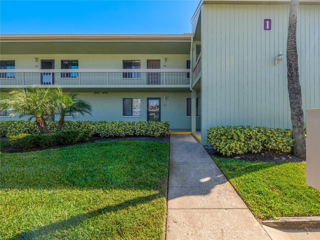 120 CARYL WAY, Oldsmar, FL 34677