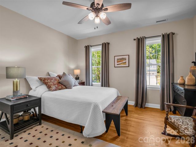 1042 Columbine Road, Asheville, NC 28803