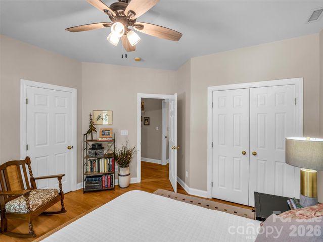 1042 Columbine Road, Asheville, NC 28803
