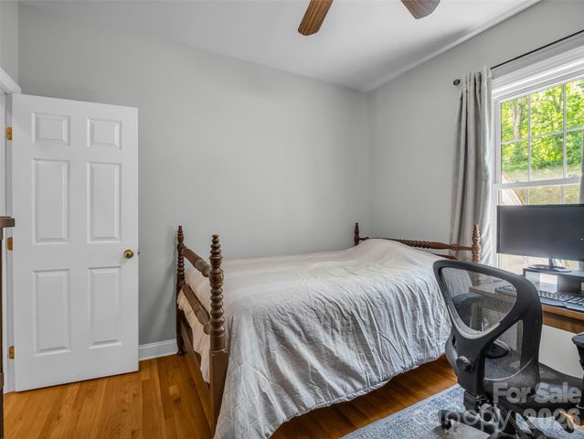 1042 Columbine Road, Asheville, NC 28803