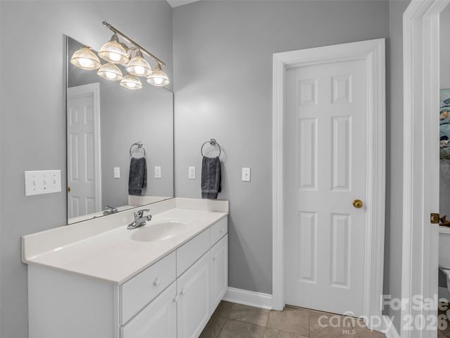 1042 Columbine Road, Asheville, NC 28803