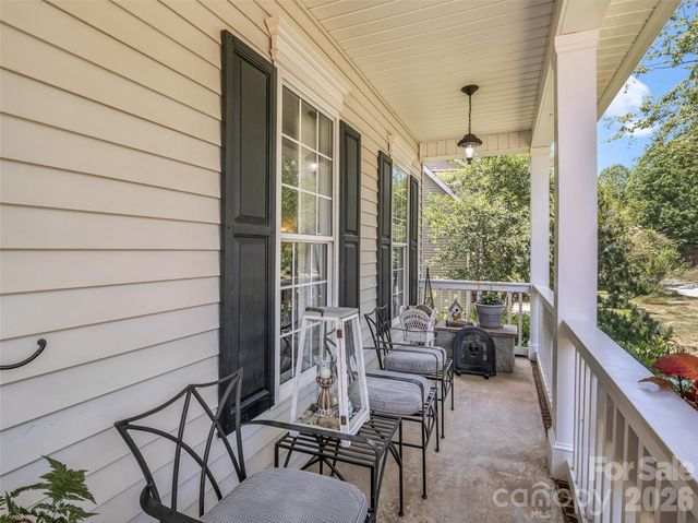 1042 Columbine Road, Asheville, NC 28803