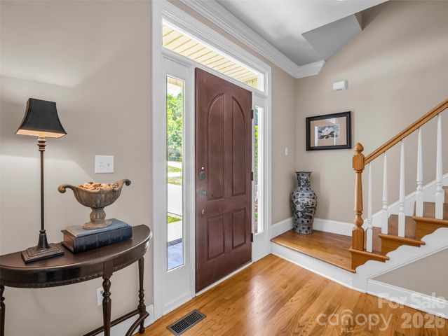 1042 Columbine Road, Asheville, NC 28803