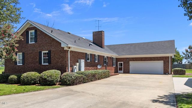 919 Drag Strip Road Road, Benson, NC 27504