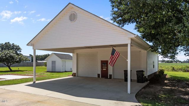 919 Drag Strip Road Road, Benson, NC 27504