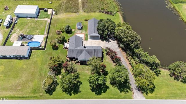 919 Drag Strip Road Road, Benson, NC 27504