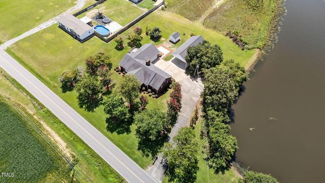 919 Drag Strip Road Road, Benson, NC 27504