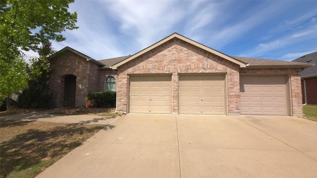 5901 Secco Court, Fort Worth, TX 76179