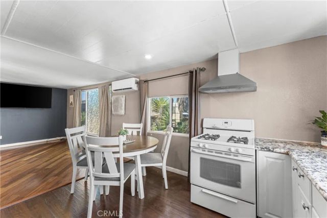 723 W Avenue I, Lancaster, CA 93534