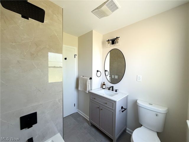 15305 Steinway Boulevard, Maple Heights, OH 44137