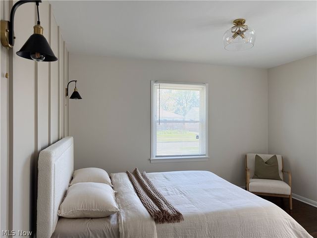 15305 Steinway Boulevard, Maple Heights, OH 44137