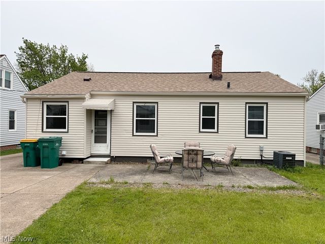 15305 Steinway Boulevard, Maple Heights, OH 44137