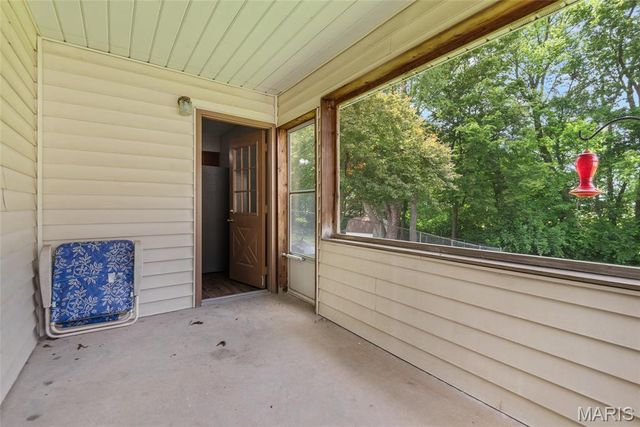 518 Bargraves Boulevard B, Troy, IL 62294