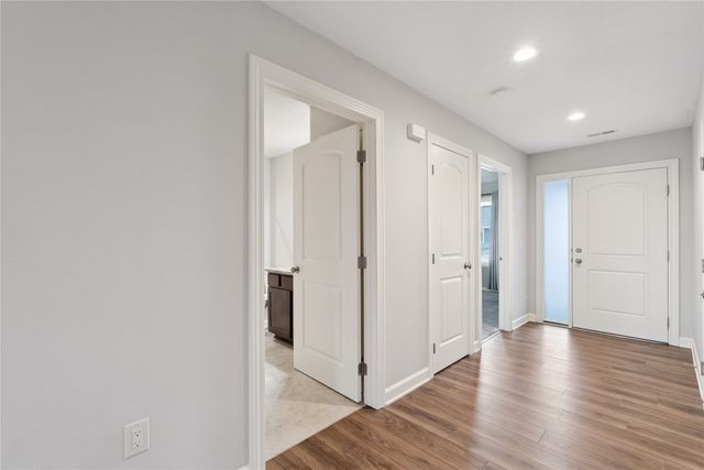 5816 SE 22nd Court, Des Moines, IA 50320