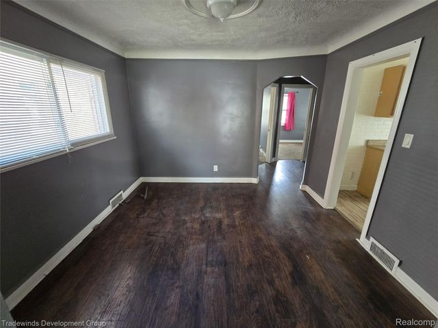 16810 Monte Vista Street, Detroit, MI 48221