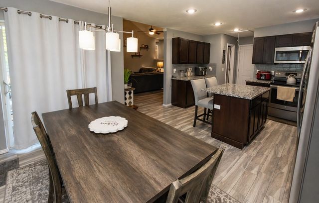 2205 W Drake Street, Springfield, MO 65810