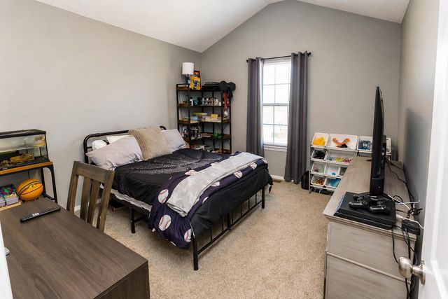 2205 W Drake Street, Springfield, MO 65810