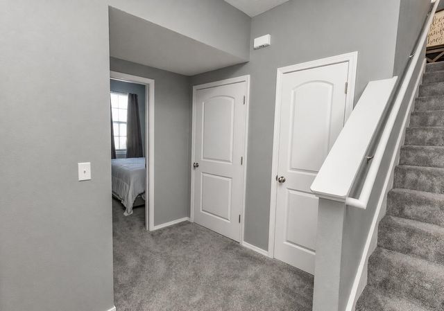 2205 W Drake Street, Springfield, MO 65810