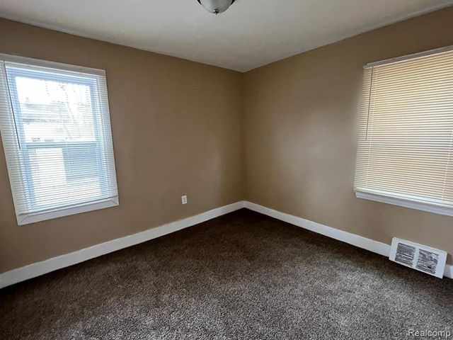 16213 Tuller Street, Detroit, MI 48221