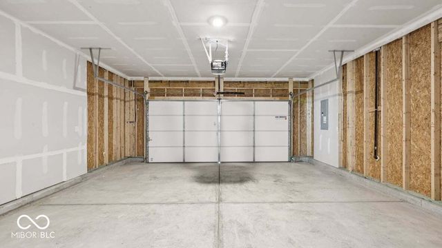 9138 Steinbeck Lane, Indianapolis, IN 46239