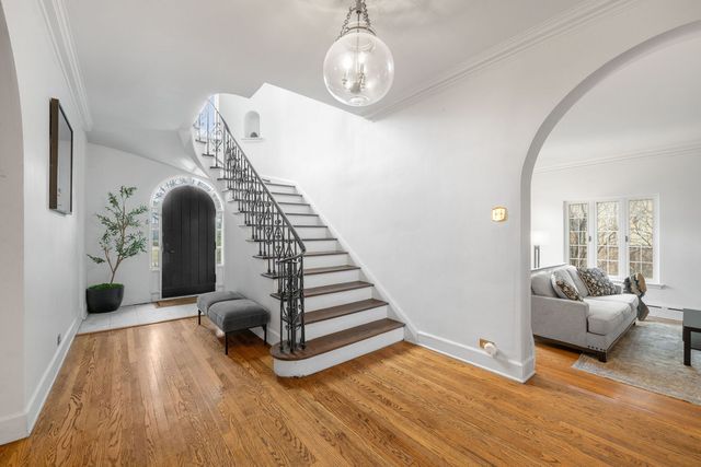 1210 William Street, River Forest, IL 60305