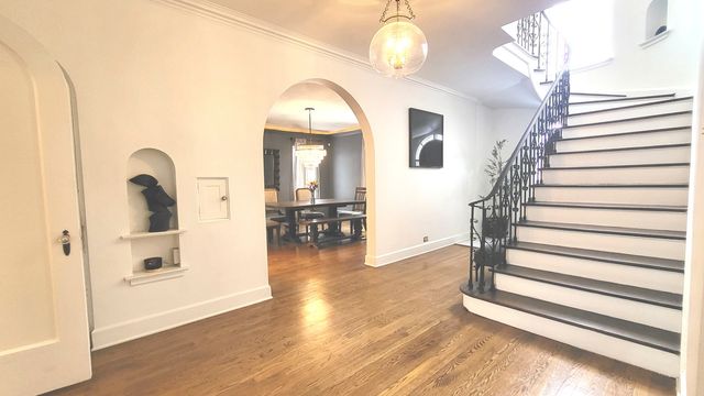 1210 William Street, River Forest, IL 60305