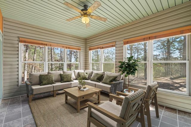 79 Bargus lane, Hot Springs Village, AR 71909