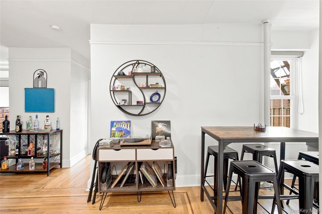 1100 Grand Concourse 5J, Bronx, NY 10456