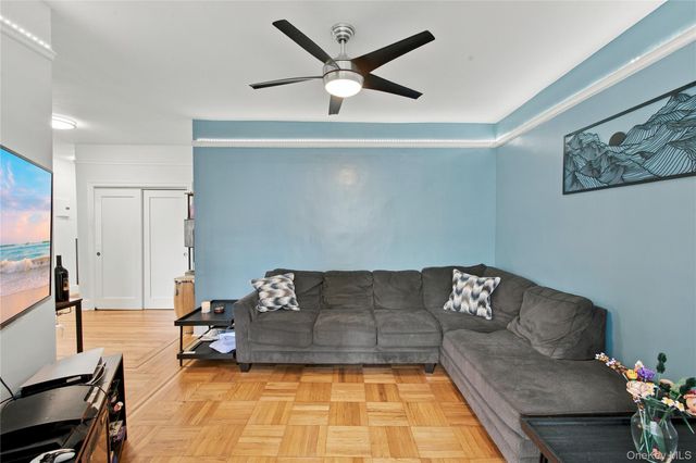 1100 Grand Concourse 5J, Bronx, NY 10456