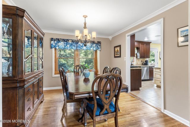 22 Meadowbrook Lane, Freehold, NJ 07728