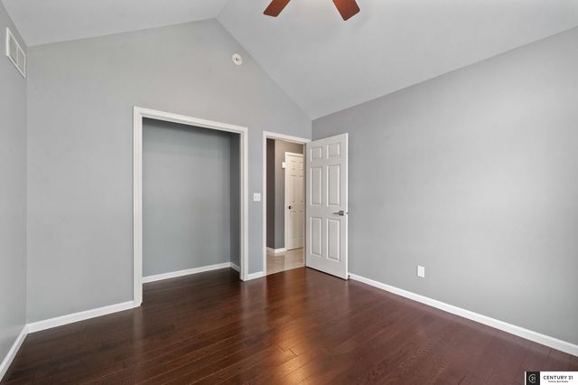 16650 Redwood Street, Omaha, NE 68136